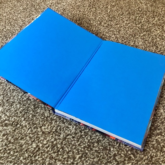 5 Minute Marvel Stories Book - Picture 3 of 10